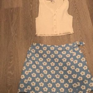 An outfit from city beach brought about 1 yr one never worn